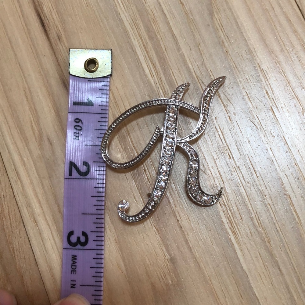 Gemstone letter K clip and pin! - Picture 4 of 7